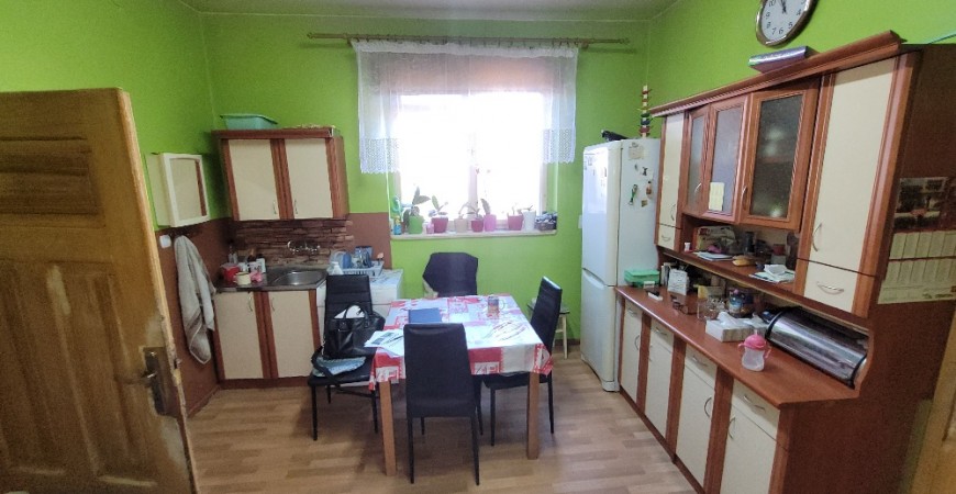 20250403_110140_resized